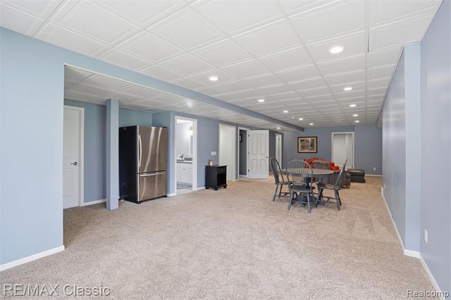 1726 Pondview Lane, Commerce Twp, MI 48382