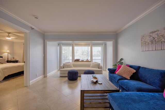 380 NW 67th Street Apt 101, Boca Raton, FL 33487