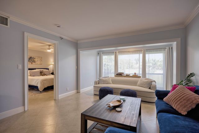 380 NW 67th Street Apt 101, Boca Raton, FL 33487