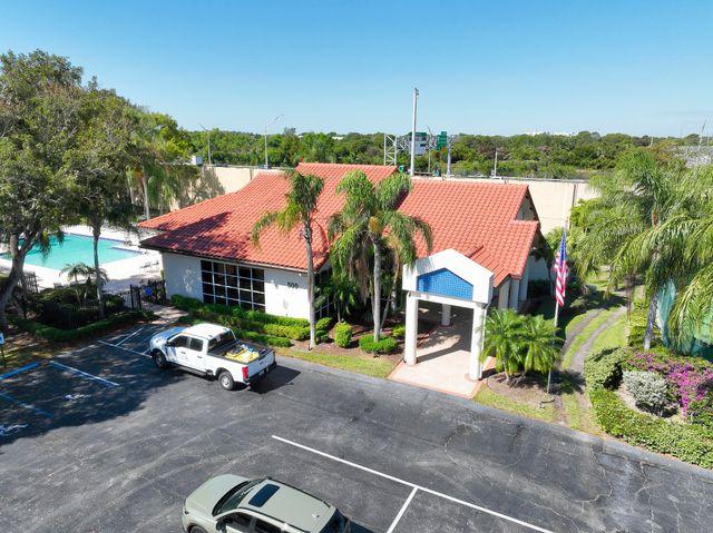 380 NW 67th Street Apt 101, Boca Raton, FL 33487