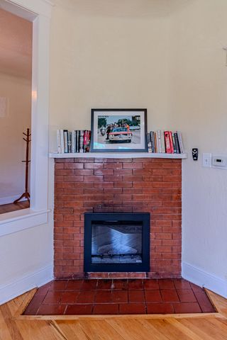 920 Forrester Street NW, Albuquerque, NM 87102