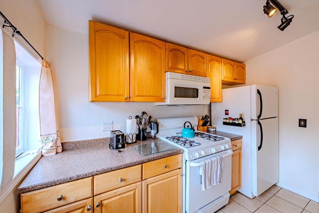 920 Forrester Street NW, Albuquerque, NM 87102