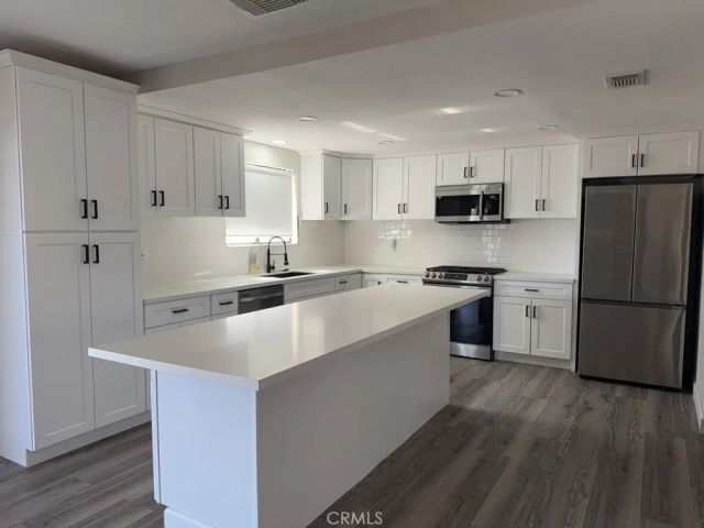 13839 Rincon, Apple Valley, CA 92307