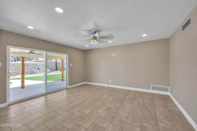 420 De Leon Drive, El Paso, TX 79912
