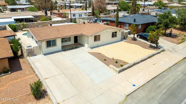 420 De Leon Drive, El Paso, TX 79912