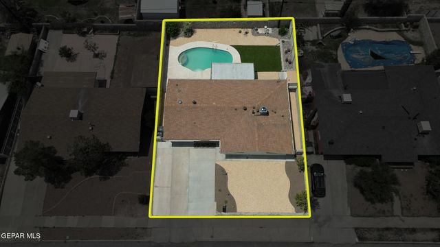 420 De Leon Drive, El Paso, TX 79912
