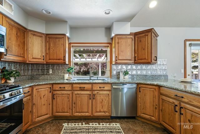 2047 Candlewood Cir, Twin Falls, ID 83301
