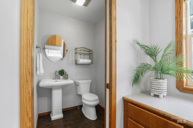 2047 Candlewood Cir, Twin Falls, ID 83301