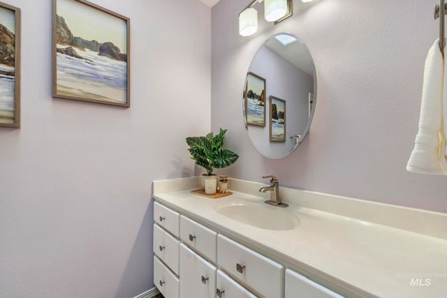 2047 Candlewood Cir, Twin Falls, ID 83301