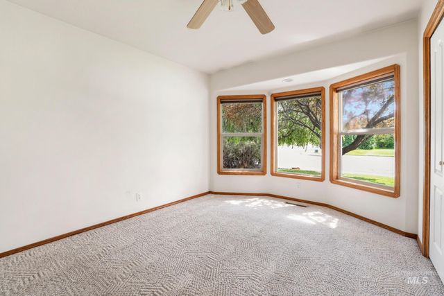2047 Candlewood Cir, Twin Falls, ID 83301