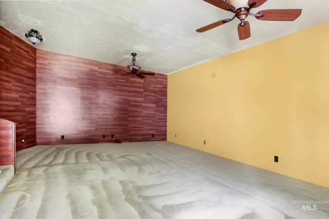 2047 Candlewood Cir, Twin Falls, ID 83301