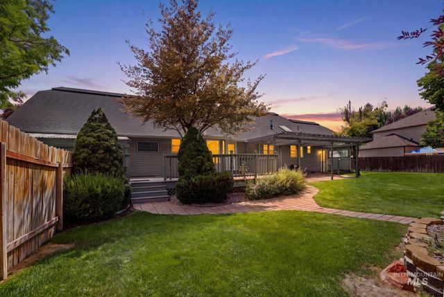 2047 Candlewood Cir, Twin Falls, ID 83301