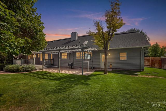 2047 Candlewood Cir, Twin Falls, ID 83301