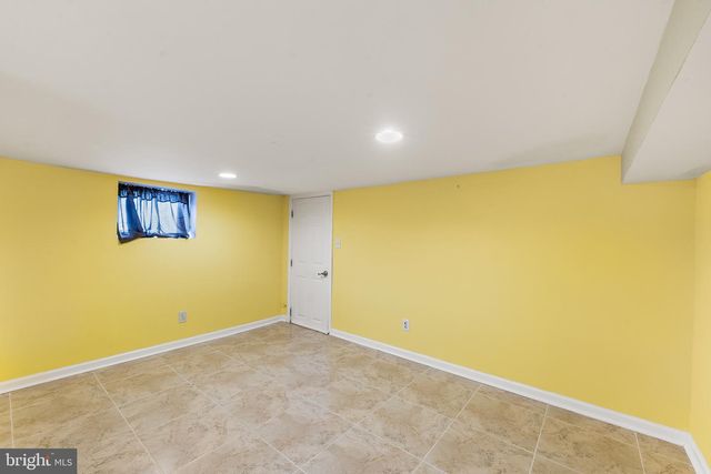 2546 W LANVALE ST, Baltimore, MD 21216