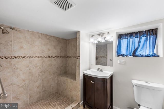 2546 W LANVALE ST, Baltimore, MD 21216
