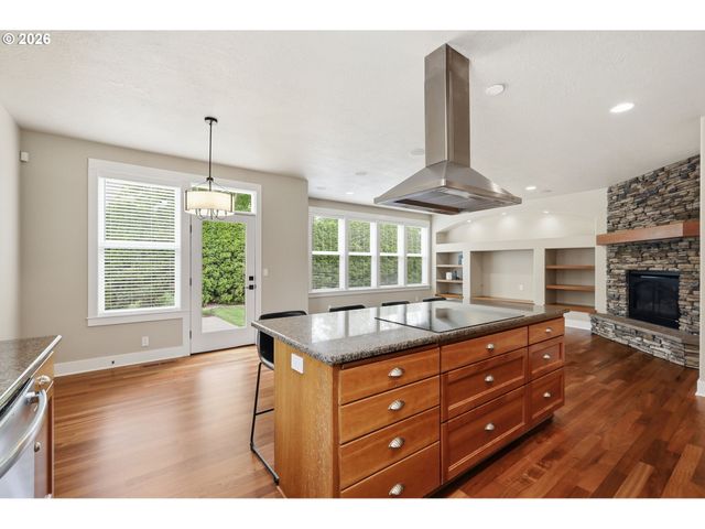 2154 SPARROW Ct, Eugene, OR 97401