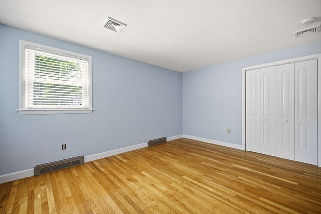31 Harrow Rd, Norwood, MA 02062