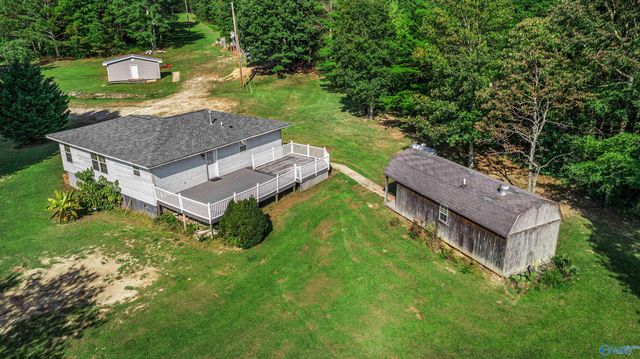 2020 Pleasant View Road, Fort Payne, AL 35967