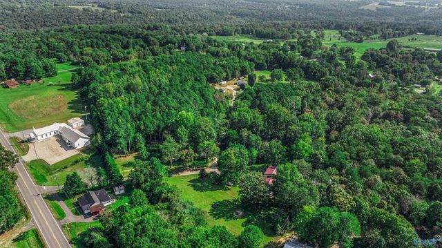 2020 Pleasant View Road, Fort Payne, AL 35967