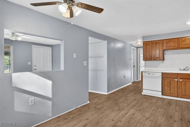 559 Clark ST, North Fort Myers, FL 33903