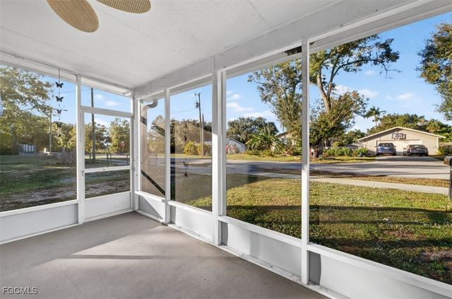 559 Clark ST, North Fort Myers, FL 33903