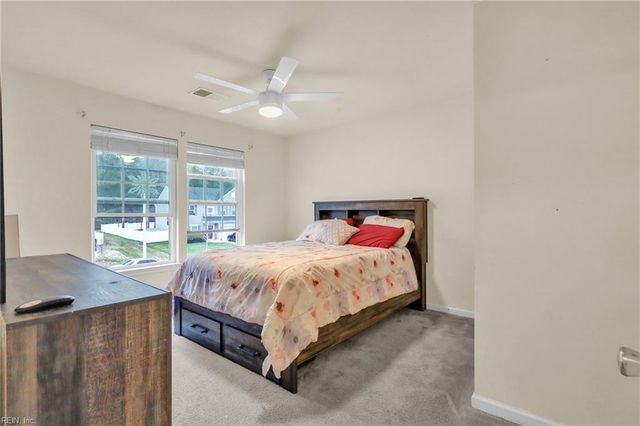 589 Leonard LN, Newport News, VA 23601