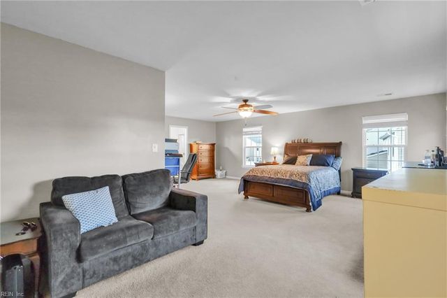 589 Leonard LN, Newport News, VA 23601