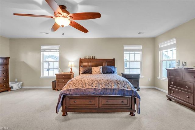 589 Leonard LN, Newport News, VA 23601