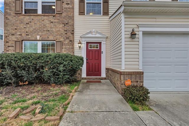 589 Leonard LN, Newport News, VA 23601