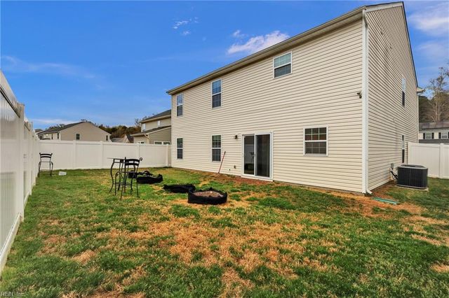 589 Leonard LN, Newport News, VA 23601