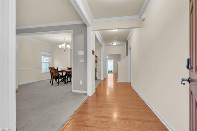 589 Leonard LN, Newport News, VA 23601