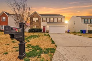 589 Leonard LN, Newport News, VA 23601