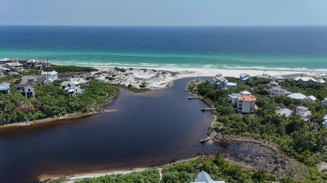 51 W Okeechobee, Santa Rosa Beach, FL 32459