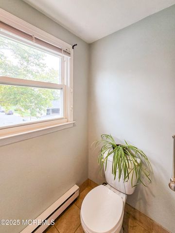 374N New Bedford Lane, Monroe, NJ 08831