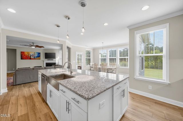 1014 Black River Drive, Zebulon, NC 27597