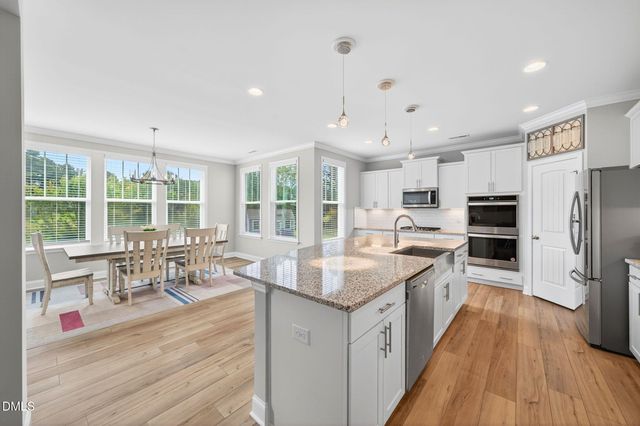 1014 Black River Drive, Zebulon, NC 27597