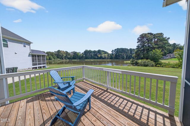 1014 Black River Drive, Zebulon, NC 27597