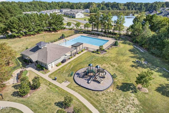 1014 Black River Drive, Zebulon, NC 27597