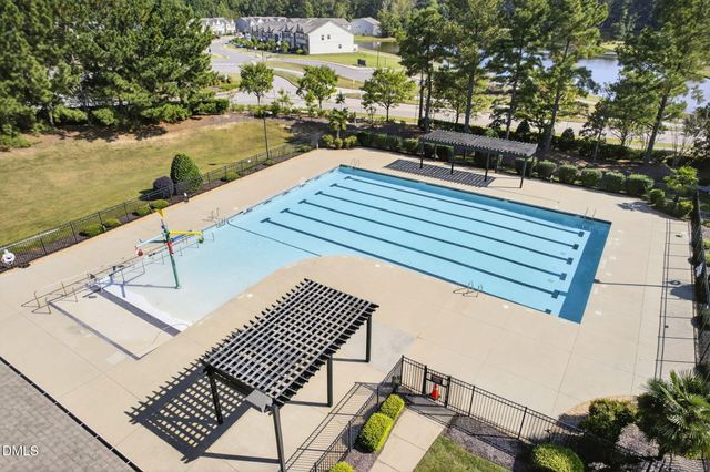 1014 Black River Drive, Zebulon, NC 27597