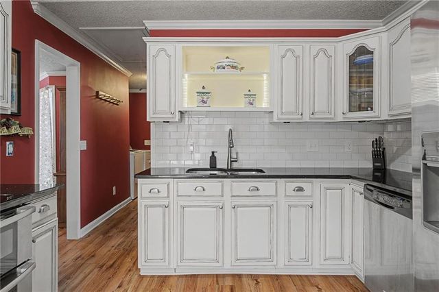 204 Blue Holly NE Drive, Calhoun, GA 30701