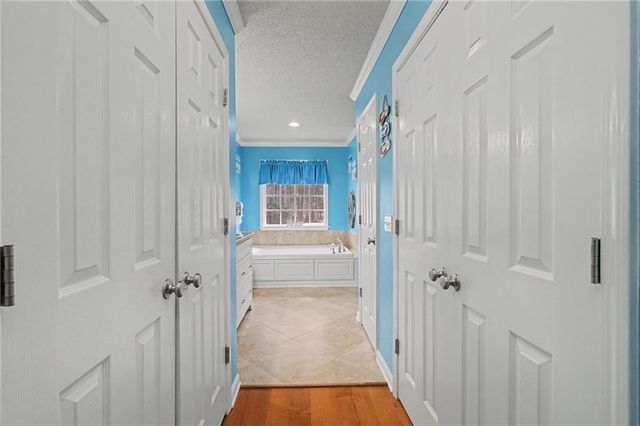 204 Blue Holly NE Drive, Calhoun, GA 30701