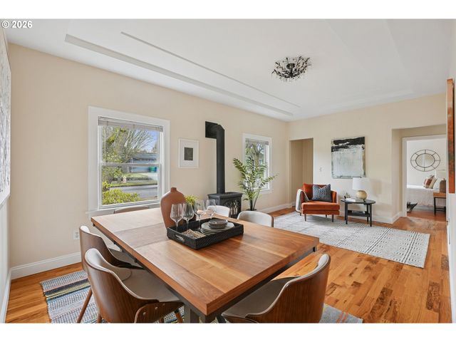 6001 N DELAWARE Ave, Portland, OR 97217