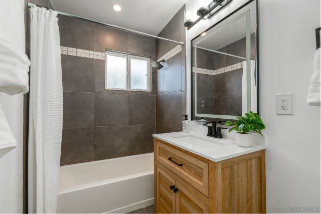 4411 Carib Ct, San Diego, CA 92117