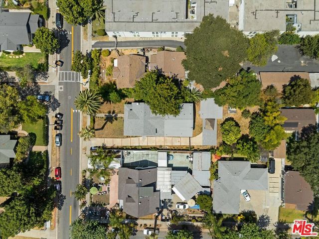 790 N El Molino Avenue, Pasadena, CA 91104