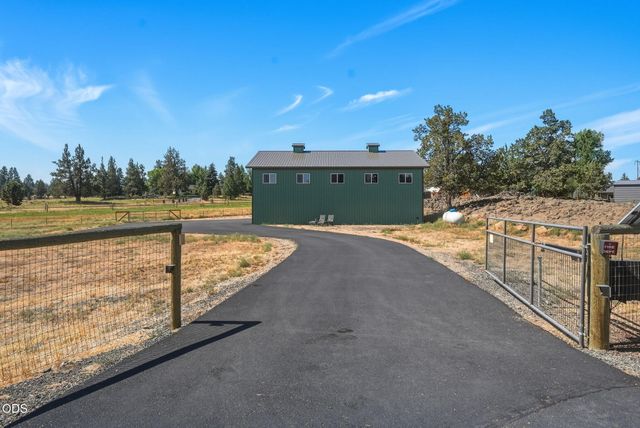 21785 Coyote Drive, Bend, OR 97702