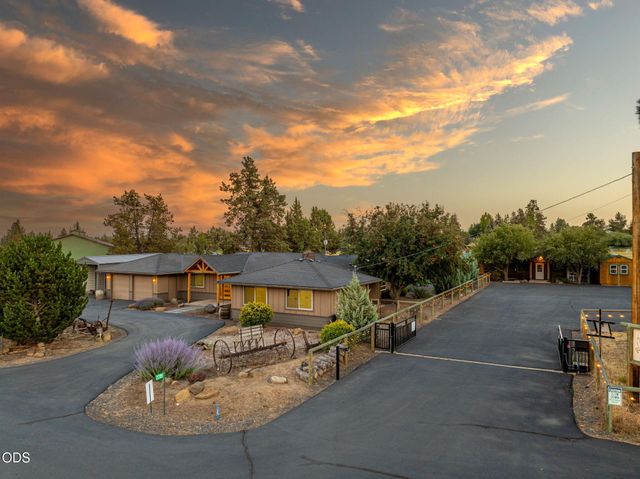 21785 Coyote Drive, Bend, OR 97702
