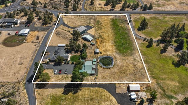 21785 Coyote Drive, Bend, OR 97702