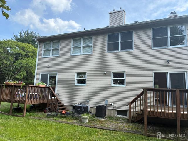 106 Northampton Drive, Holmdel, NJ 07733
