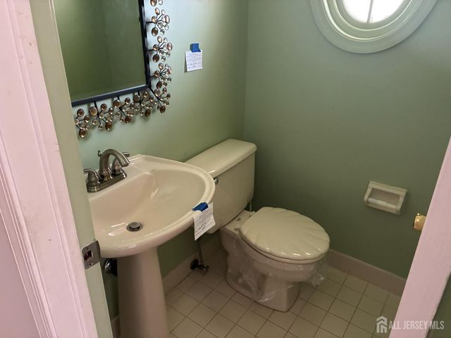 106 Northampton Drive, Holmdel, NJ 07733