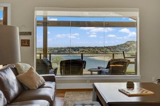 2550 Colleen DR, Canyon Lake, TX 78133